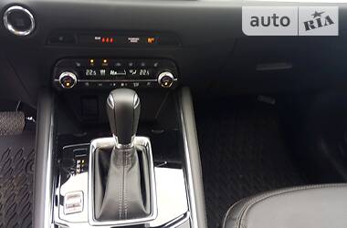 Позашляховик / Кросовер Mazda CX-5 2019 в 