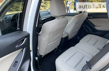 Позашляховик / Кросовер Mazda CX-5 2012 в 