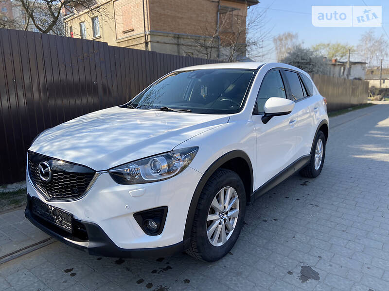 Позашляховик / Кросовер Mazda CX-5 2012 в 