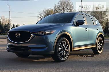 Позашляховик / Кросовер Mazda CX-5 2018 в 