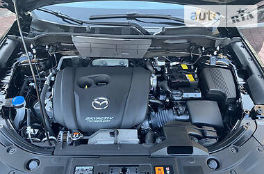 Позашляховик / Кросовер Mazda CX-5 2018 в 