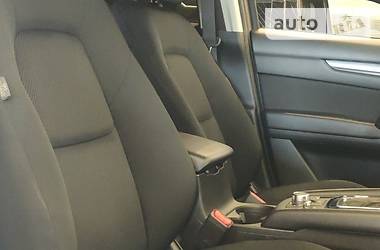 Позашляховик / Кросовер Mazda CX-5 2018 в 