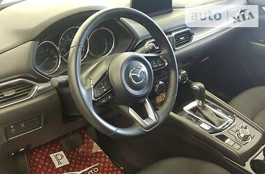 Позашляховик / Кросовер Mazda CX-5 2018 в 