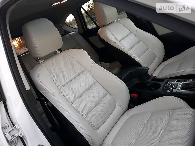Позашляховик / Кросовер Mazda CX-5 2015 в Івано-Франківську