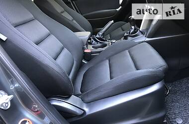 Позашляховик / Кросовер Mazda CX-5 2012 в 