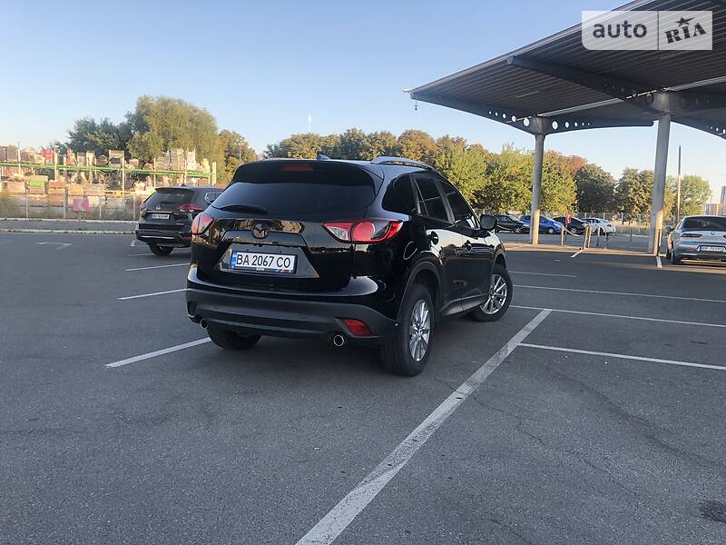 Позашляховик / Кросовер Mazda CX-5 2016 в Києві