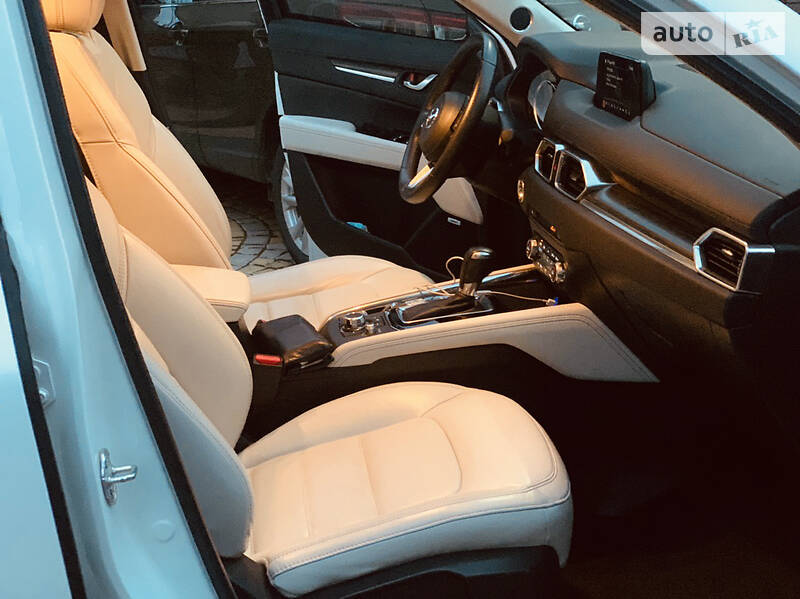 Позашляховик / Кросовер Mazda CX-5 2018 в Києві