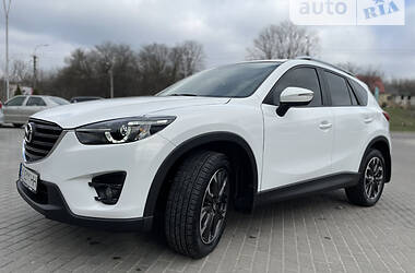 Позашляховик / Кросовер Mazda CX-5 2015 в Рівному