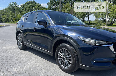 Внедорожник / Кроссовер Mazda CX-5 2017 в Луцке