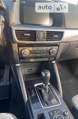 Позашляховик / Кросовер Mazda CX-5 2016 в Вараші