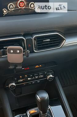 Внедорожник / Кроссовер Mazda CX-5 2019 в 
