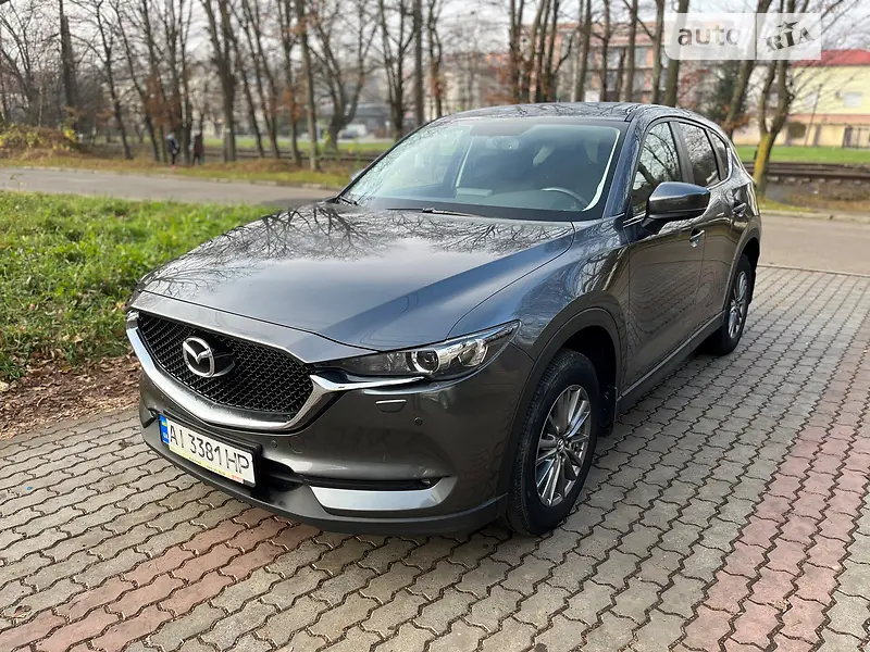 Позашляховик / Кросовер Mazda CX-5 2018 в 