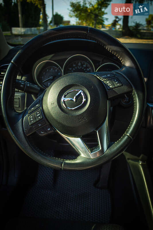 Внедорожник / Кроссовер Mazda CX-5 2015 в Черкассах
