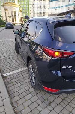 Внедорожник / Кроссовер Mazda CX-5 2017 в 