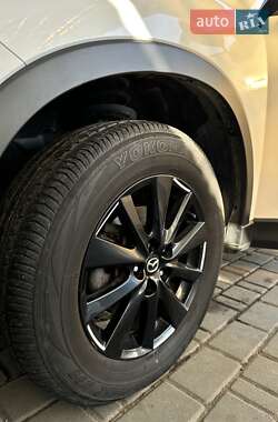 Внедорожник / Кроссовер Mazda CX-5 2013 в 