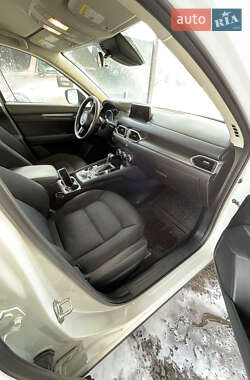 Внедорожник / Кроссовер Mazda CX-5 2017 в 