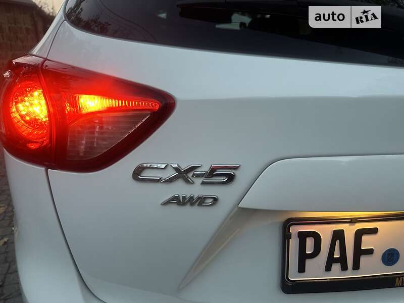 Внедорожник / Кроссовер Mazda CX-5 2014 в Черновцах