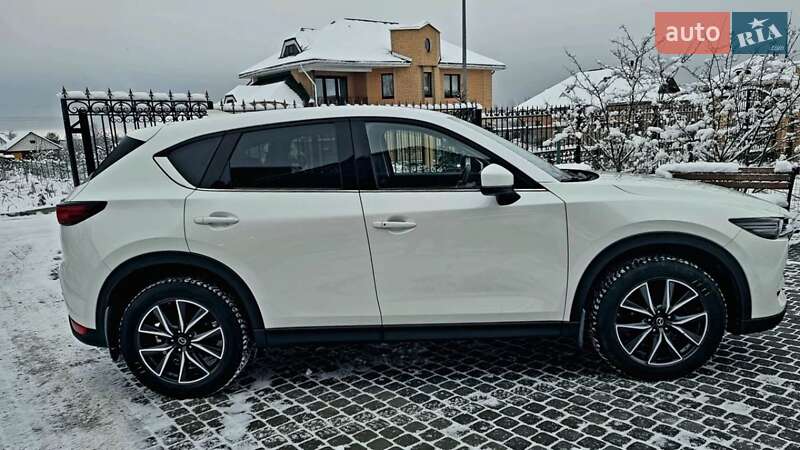 Внедорожник / Кроссовер Mazda CX-5 2018 в Киеве