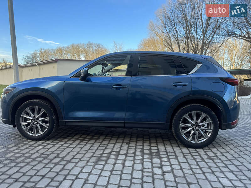 Внедорожник / Кроссовер Mazda CX-5 2018 в Каменец-Подольском