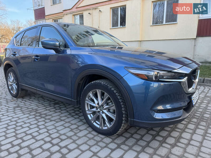 Внедорожник / Кроссовер Mazda CX-5 2018 в Каменец-Подольском