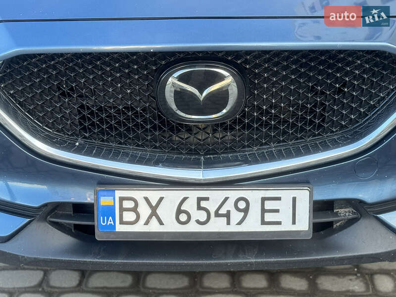 Внедорожник / Кроссовер Mazda CX-5 2018 в Каменец-Подольском