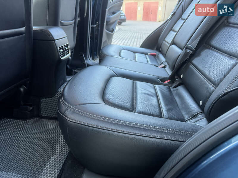 Внедорожник / Кроссовер Mazda CX-5 2018 в Каменец-Подольском