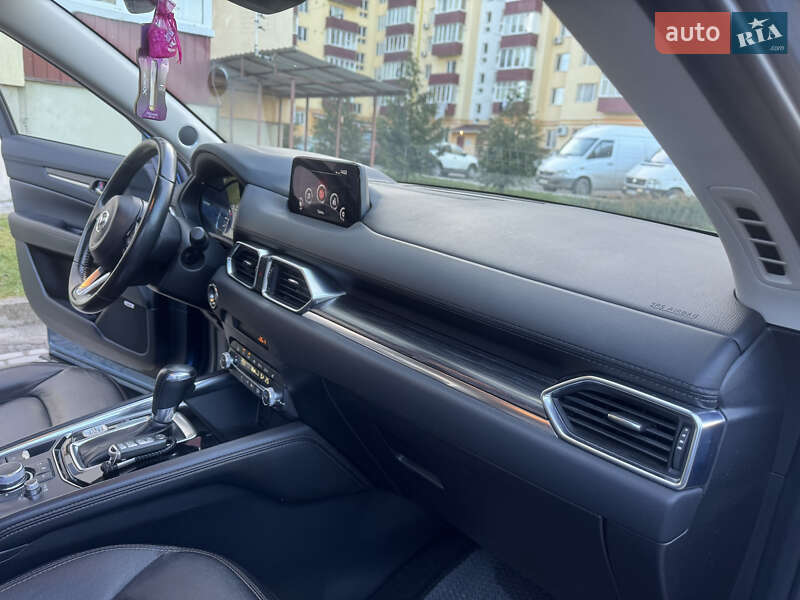 Внедорожник / Кроссовер Mazda CX-5 2018 в Каменец-Подольском