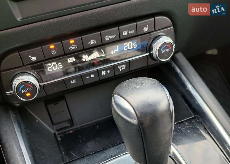 Внедорожник / Кроссовер Mazda CX-5 2019 в Днепре