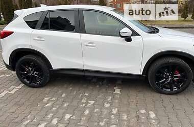Позашляховик / Кросовер Mazda CX-5 2015 в 