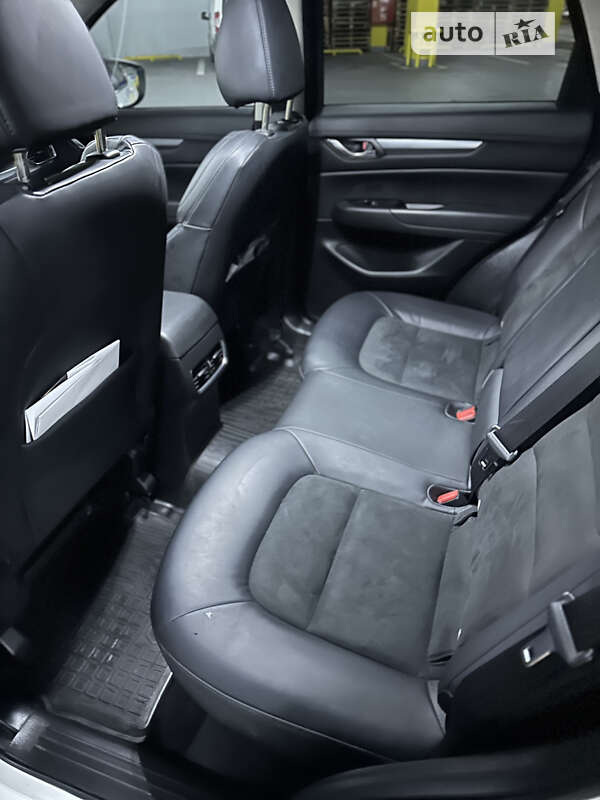 Внедорожник / Кроссовер Mazda CX-5 2020 в Черновцах