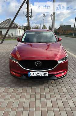 Внедорожник / Кроссовер Mazda CX-5 2017 в Гайвороне