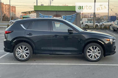 Внедорожник / Кроссовер Mazda CX-5 2022 в Киеве