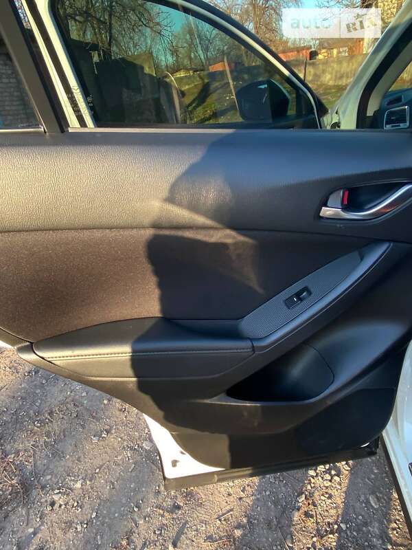Внедорожник / Кроссовер Mazda CX-5 2013 в Кривом Роге