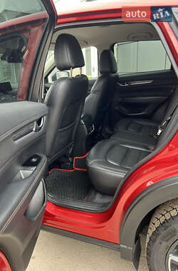 Внедорожник / Кроссовер Mazda CX-5 2017 в 
