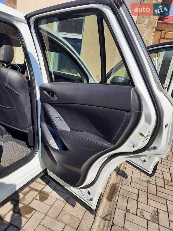 Позашляховик / Кросовер Mazda CX-5 2015 в Херсоні