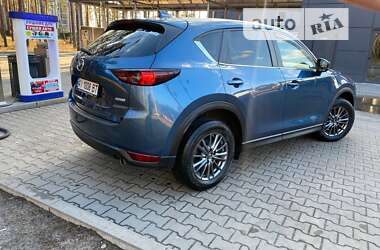 Внедорожник / Кроссовер Mazda CX-5 2017 в Буче