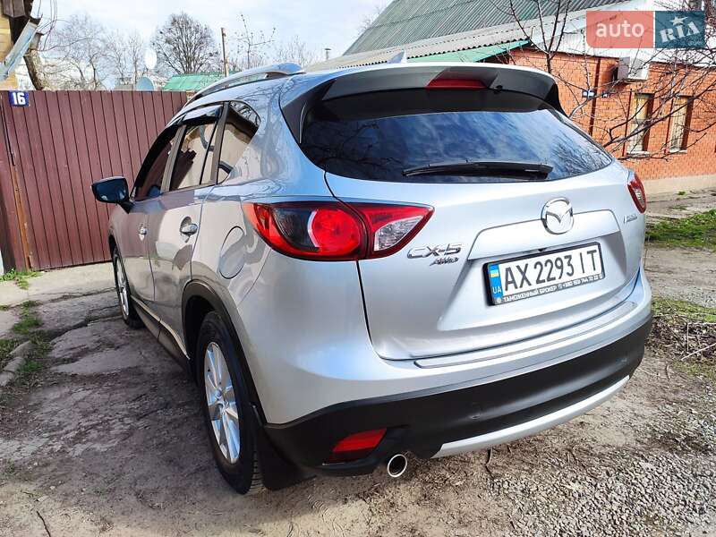 Внедорожник / Кроссовер Mazda CX-5 2015 в Чугуеве