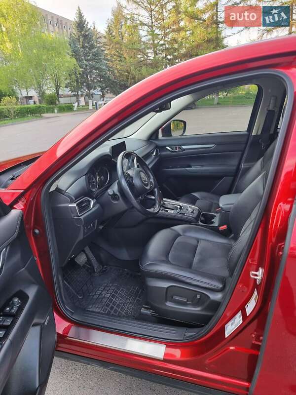 Внедорожник / Кроссовер Mazda CX-5 2018 в Ужгороде