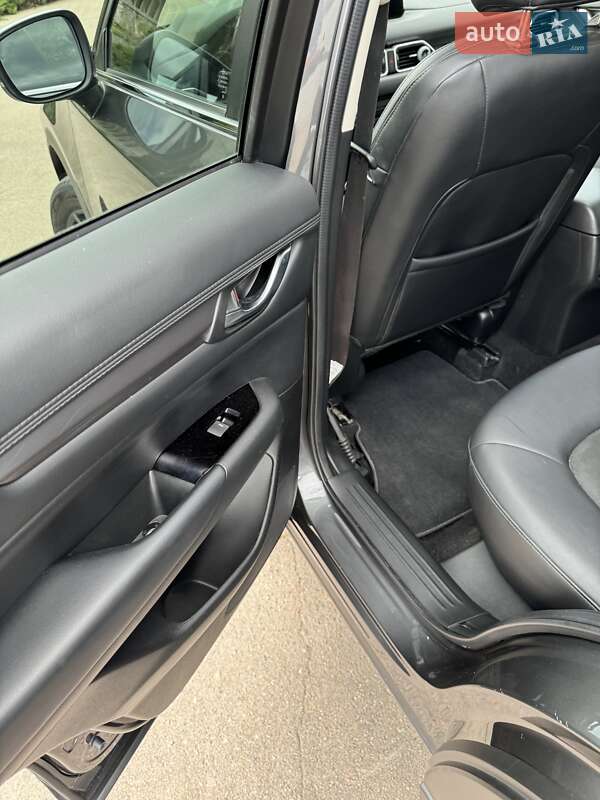 Внедорожник / Кроссовер Mazda CX-5 2019 в Черкассах