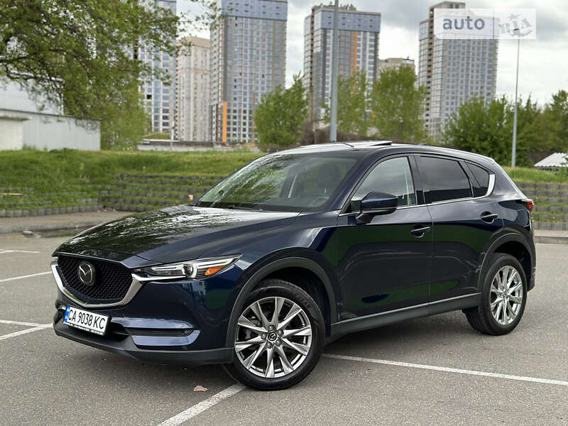 Внедорожник / Кроссовер Mazda CX-5 2018 в Киеве