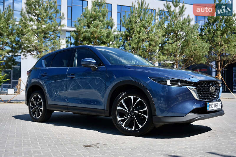 Внедорожник / Кроссовер Mazda CX-5 2022 в Ровно