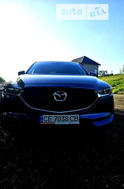 Позашляховик / Кросовер Mazda CX-5 2017 в Чернівцях