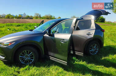 Внедорожник / Кроссовер Mazda CX-5 2017 в Белой Церкви