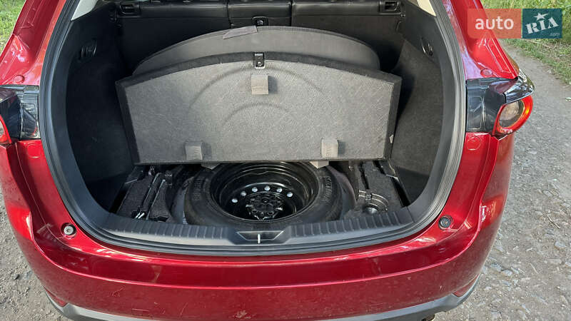 Внедорожник / Кроссовер Mazda CX-5 2019 в Кривом Озере