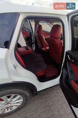 Внедорожник / Кроссовер Mazda CX-5 2013 в 
