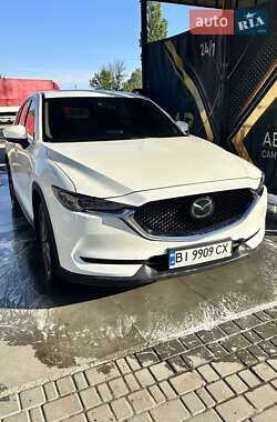 Внедорожник / Кроссовер Mazda CX-5 2018 в 