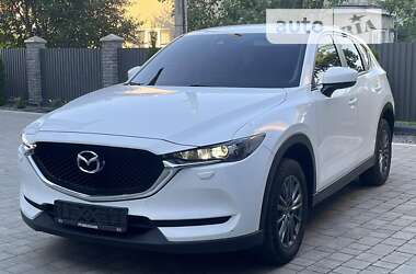 Внедорожник / Кроссовер Mazda CX-5 2017 в 