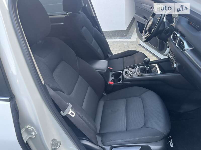 Внедорожник / Кроссовер Mazda CX-5 2017 в Дрогобыче