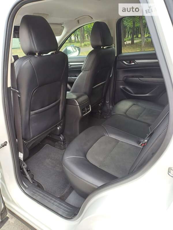 Внедорожник / Кроссовер Mazda CX-5 2020 в Першотравенске