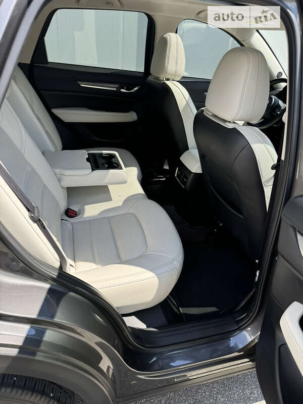 Внедорожник / Кроссовер Mazda CX-5 2019 в Киеве
